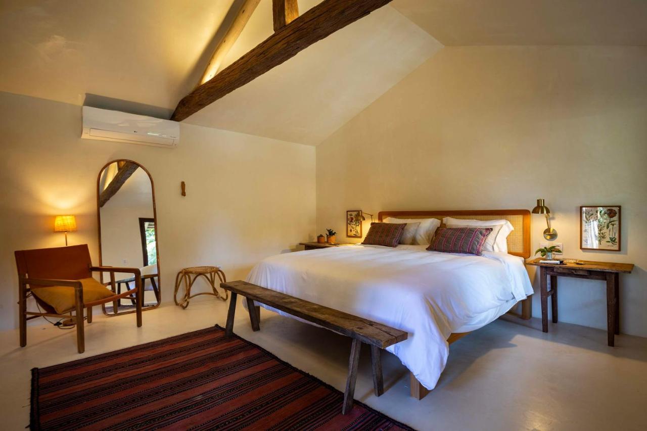 Na Praca Hotel Trancoso Extérieur photo