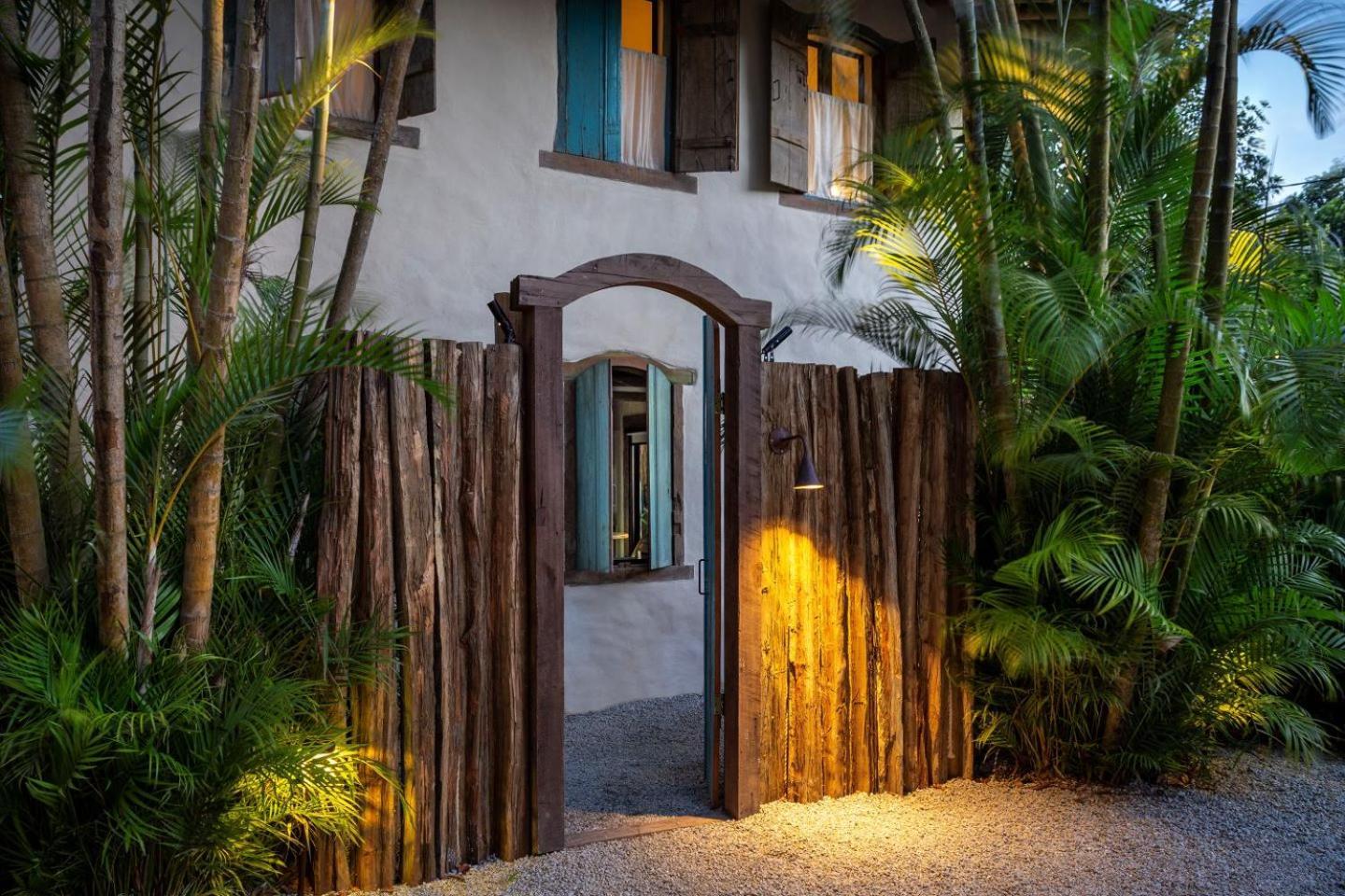 Na Praca Hotel Trancoso Extérieur photo