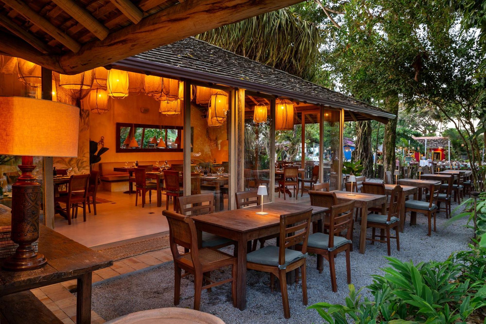Na Praca Hotel Trancoso Extérieur photo
